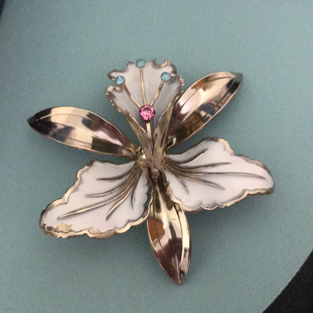 Vintage Cattleya Orchid Brooch Vintage Cattleya Orchid Brooch